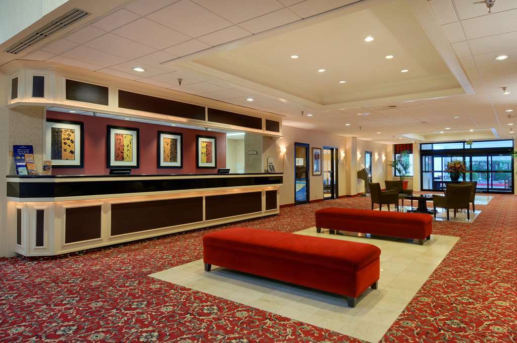 Отель Doubletree By Hilton Колумбия Интерьер фото